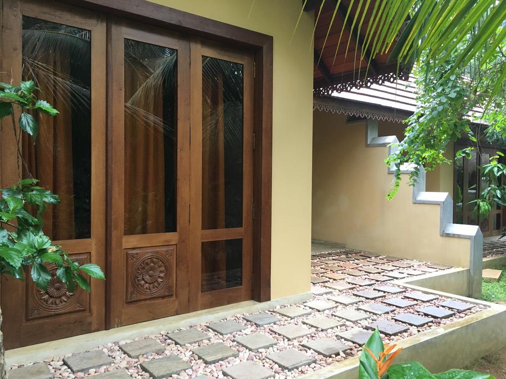 Surf N Sun- Arugambay 4* Arugam Bay