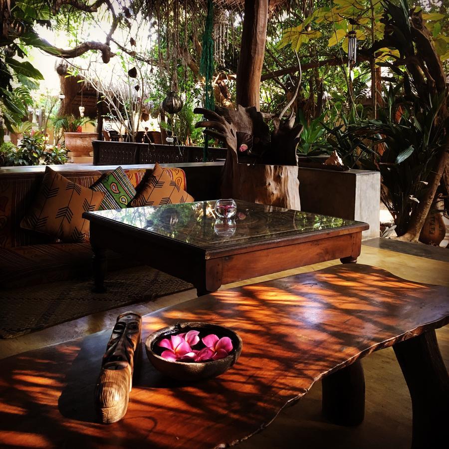 Hotel Surf N Sun- Arugambay 4*